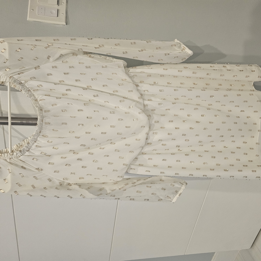 Elegant White Long Sleeve Dress